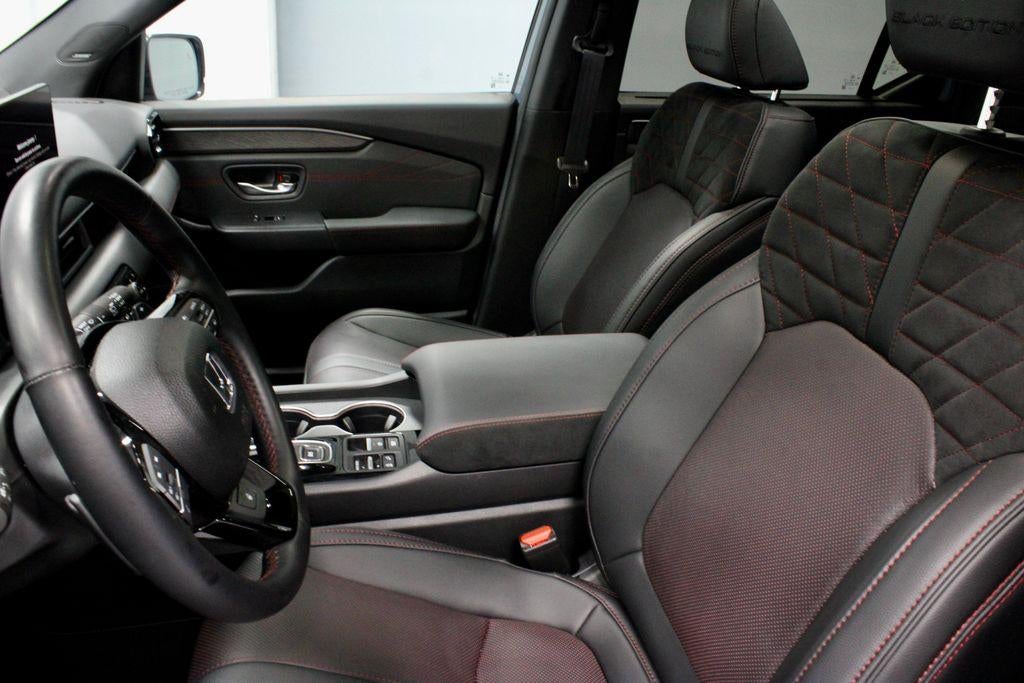2026 Honda Pilot Black Edition