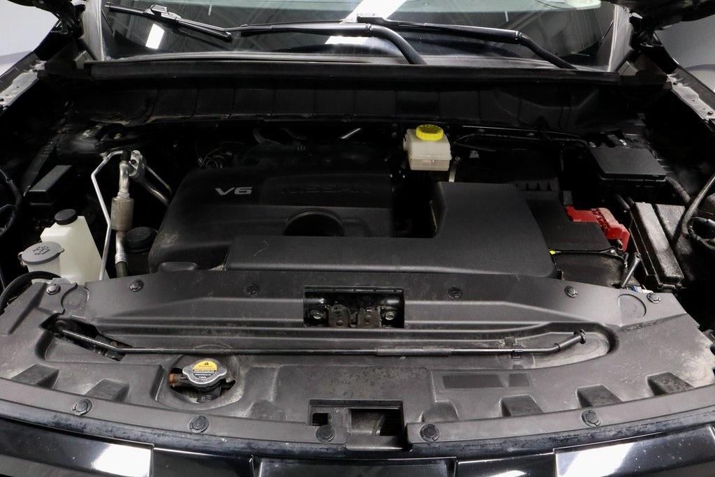 2024 Nissan Pathfinder SL