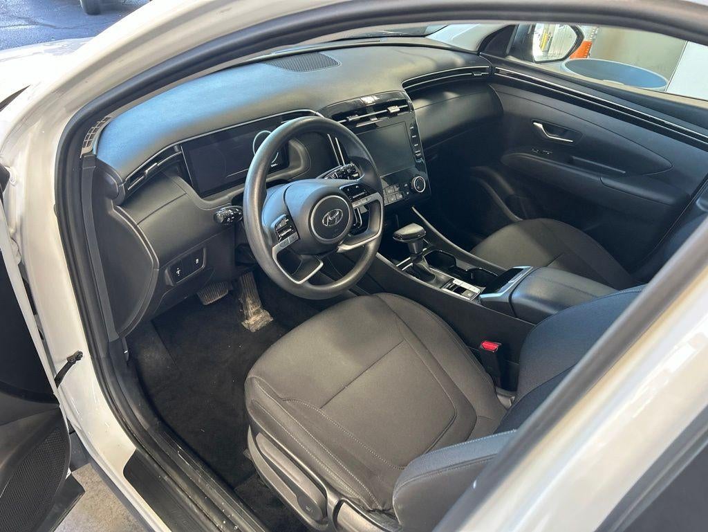 2024 Hyundai TUCSON SE
