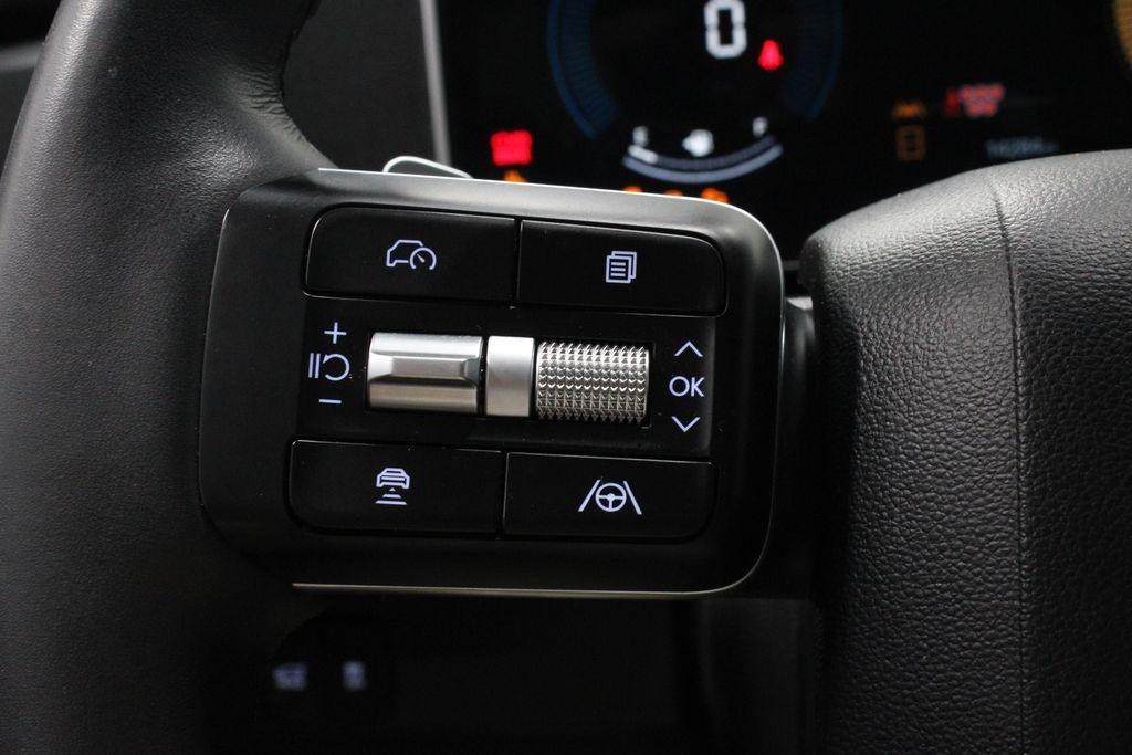 2025 Hyundai SANTA FE SE