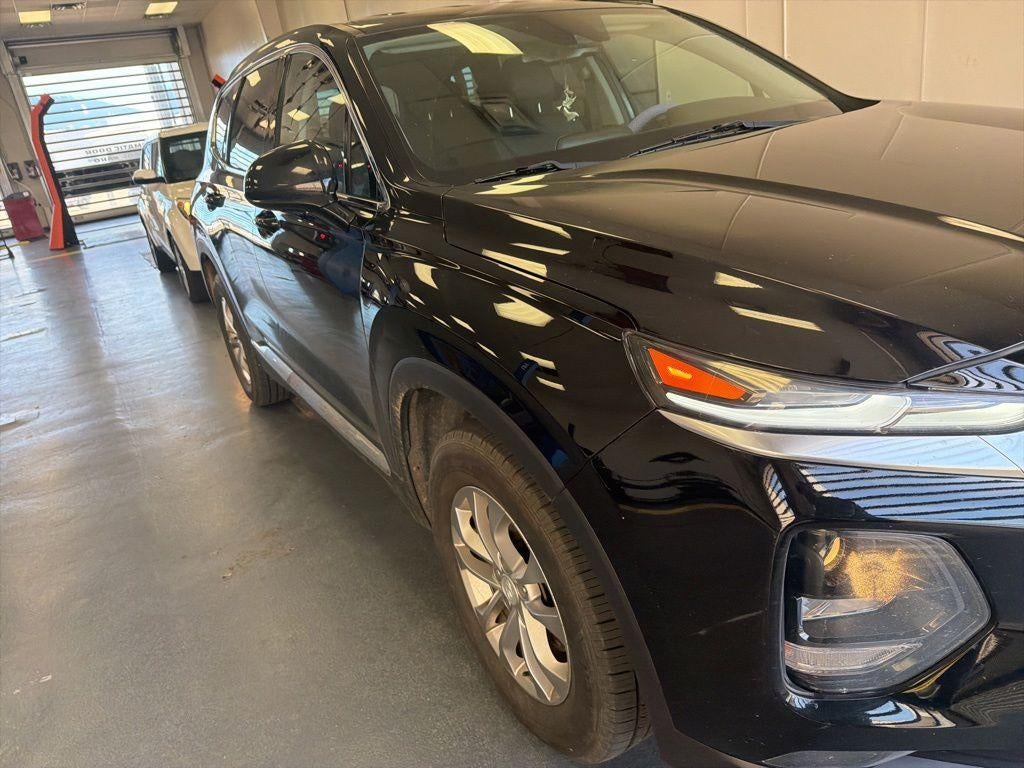 2020 Hyundai Santa Fe SEL 2.4's photo