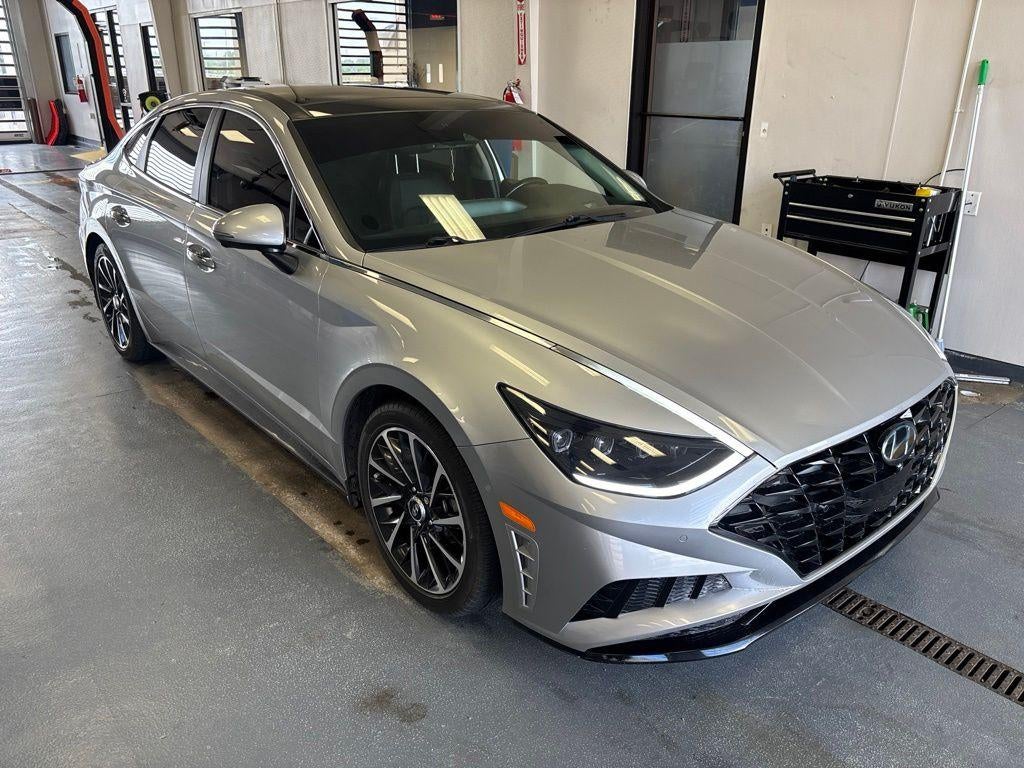 2021 Hyundai SONATA Limited