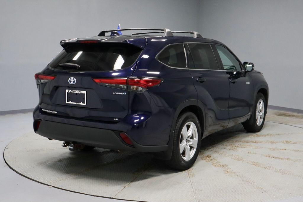 2020 Toyota Highlander LE