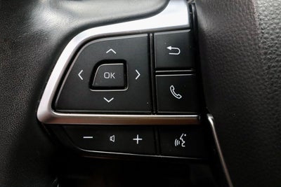 2020 Toyota Highlander LE