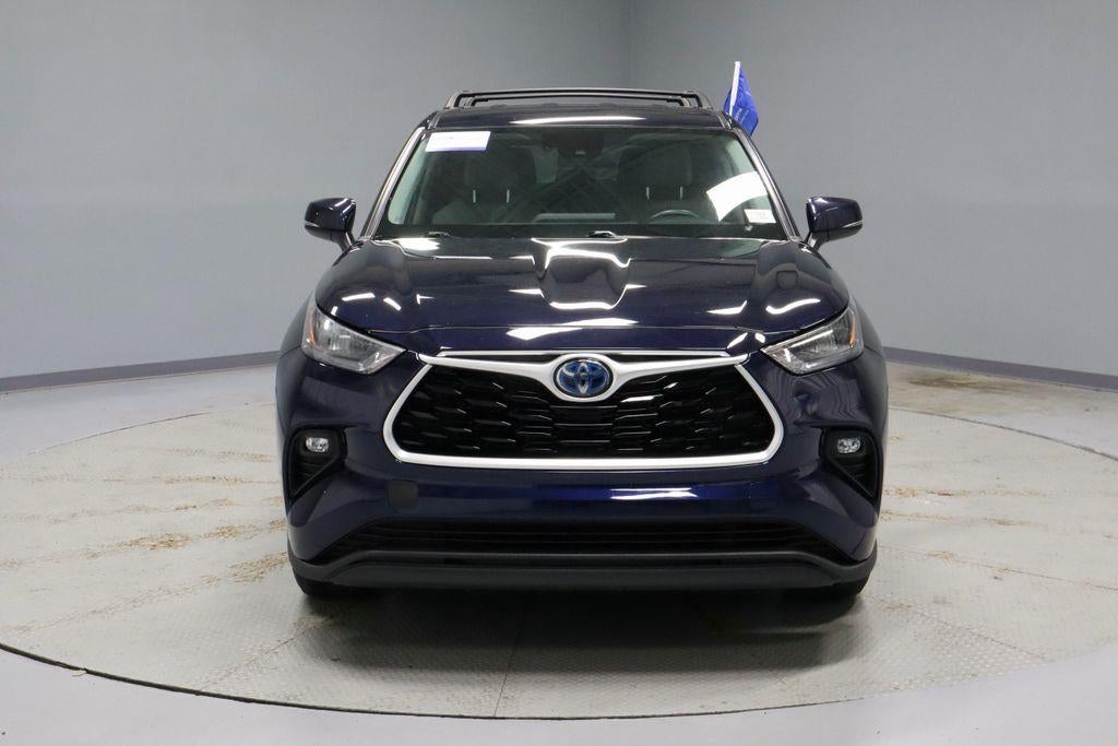 2020 Toyota Highlander LE