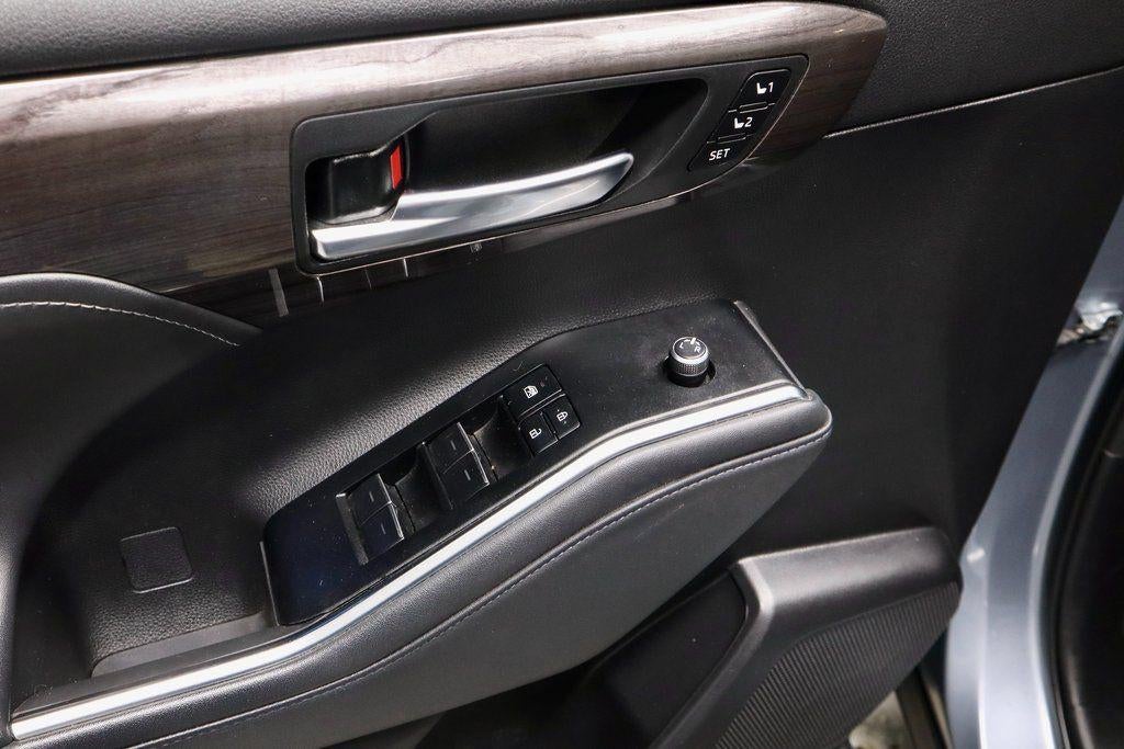 2022 Toyota Highlander Limited