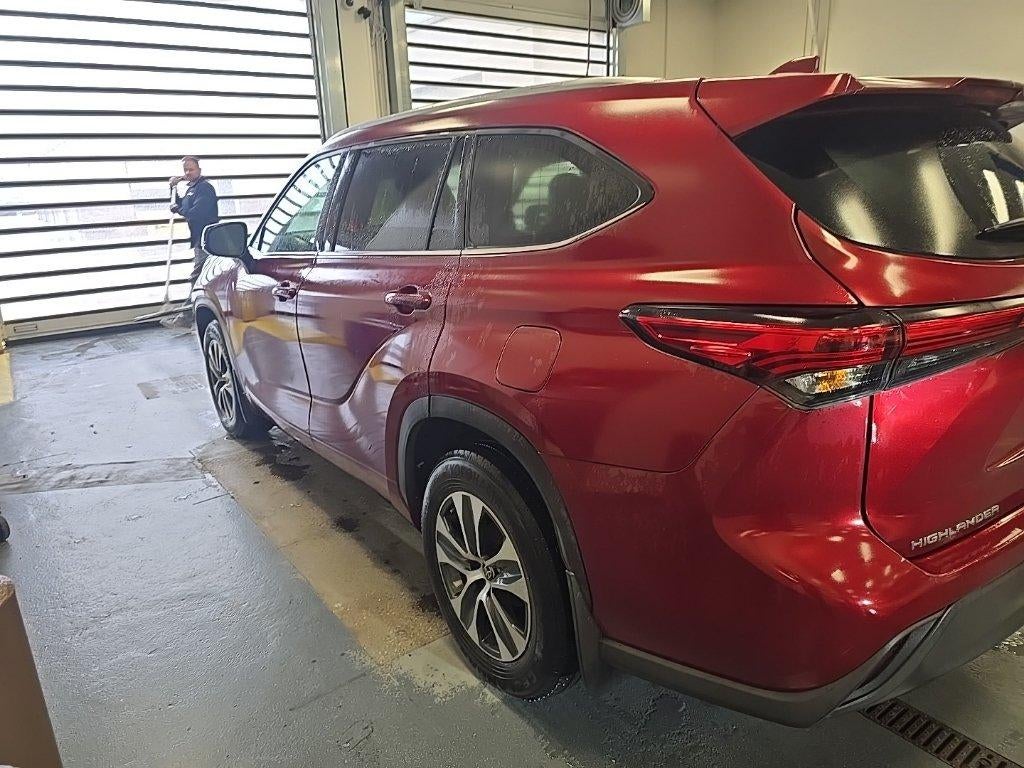 2020 Toyota Highlander XLE