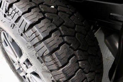 2024 Toyota Tundra 4WD SR5