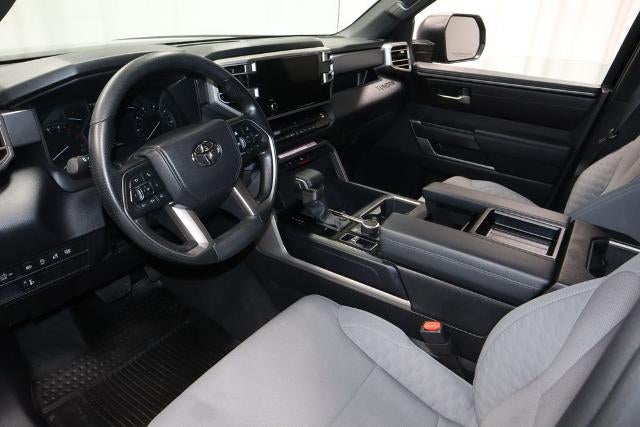 2025 Toyota Tundra 4WD SR5