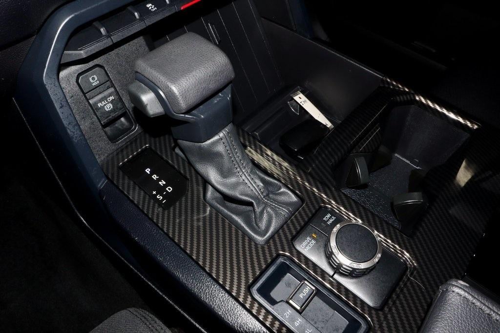 2025 Toyota Tundra 4WD SR5