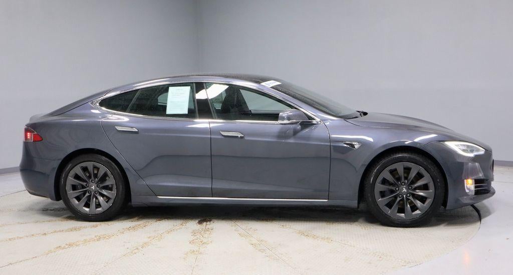 2020 Tesla Model S Long Range