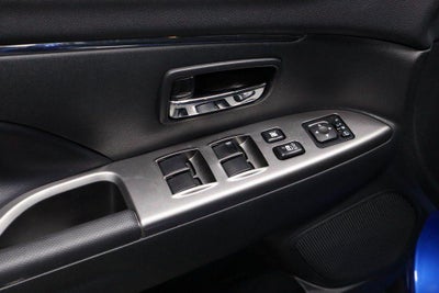 2025 Mitsubishi Outlander Sport 2.0 SE