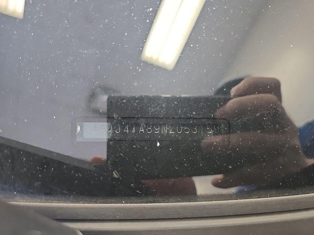 2022 Mitsubishi Outlander ES