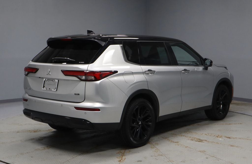 2023 Mitsubishi Outlander SEL Black Edition