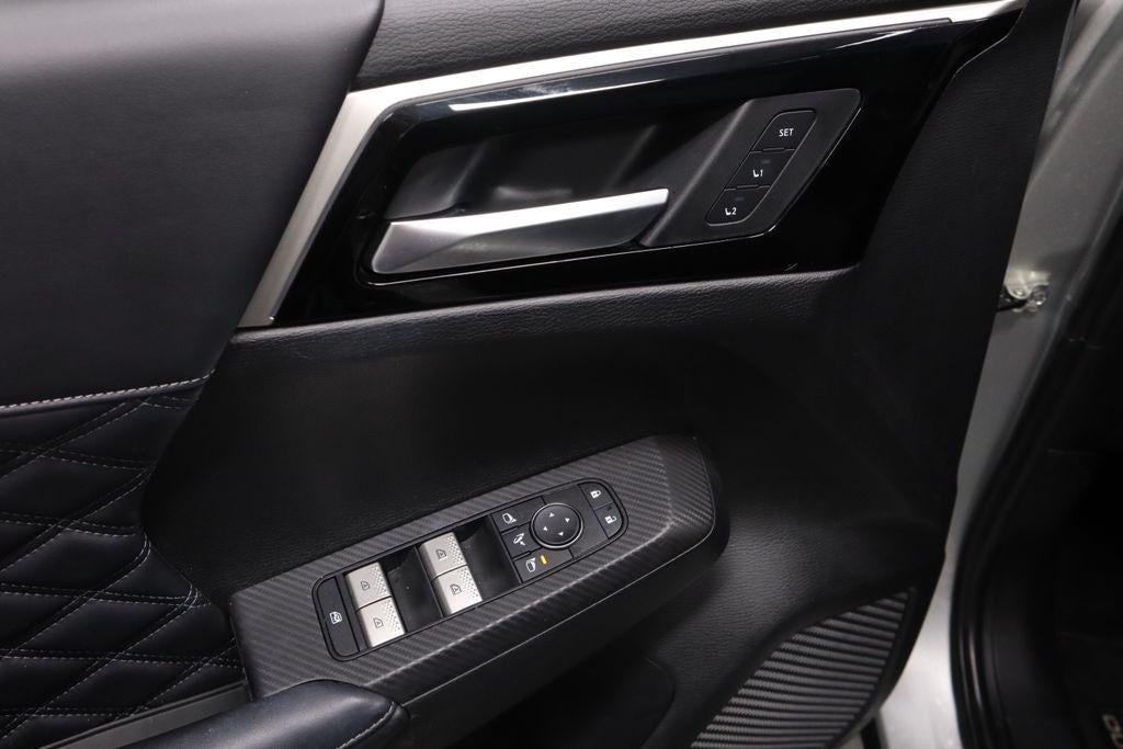 2023 Mitsubishi Outlander SEL Black Edition