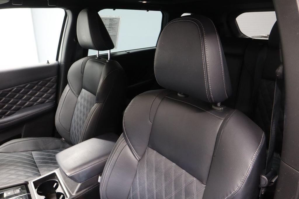 2023 Mitsubishi Outlander SEL Black Edition