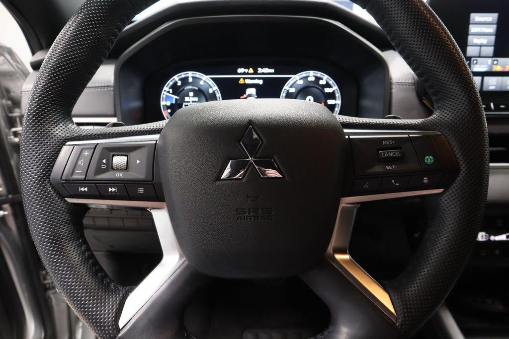 2023 Mitsubishi Outlander SEL Black Edition