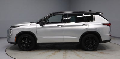 2023 Mitsubishi Outlander SEL Black Edition