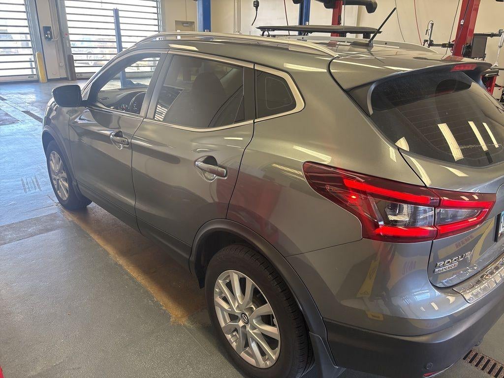 2021 Nissan Rogue Sport SV