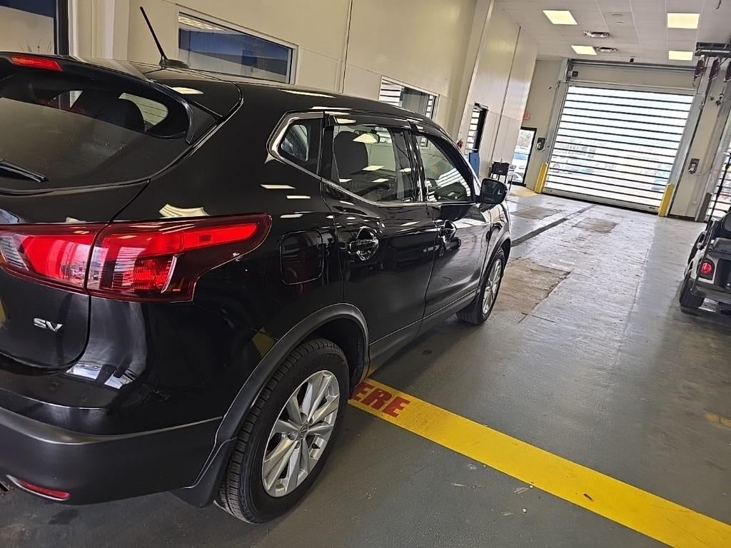 2018 Nissan Rogue Sport SV