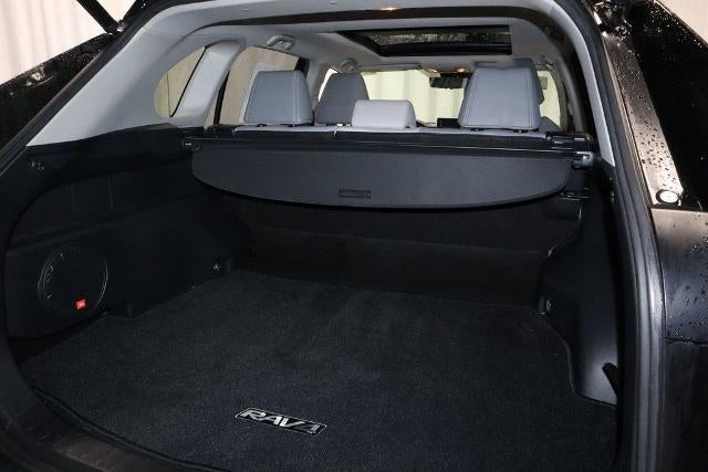 2020 Toyota RAV4 Limited