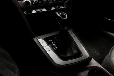 2020 Hyundai ELANTRA Limited