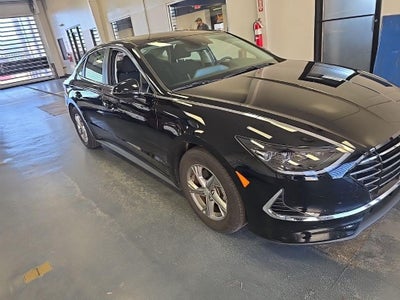 2023 Hyundai SONATA SE