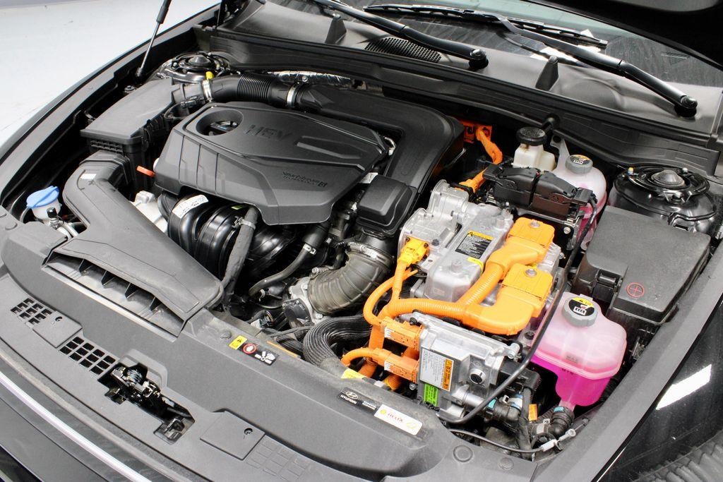 2025 Hyundai SONATA Hybrid SEL