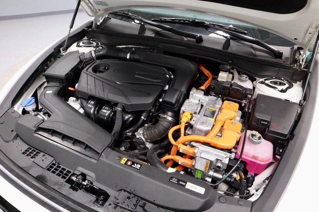 2025 Hyundai SONATA Hybrid SEL