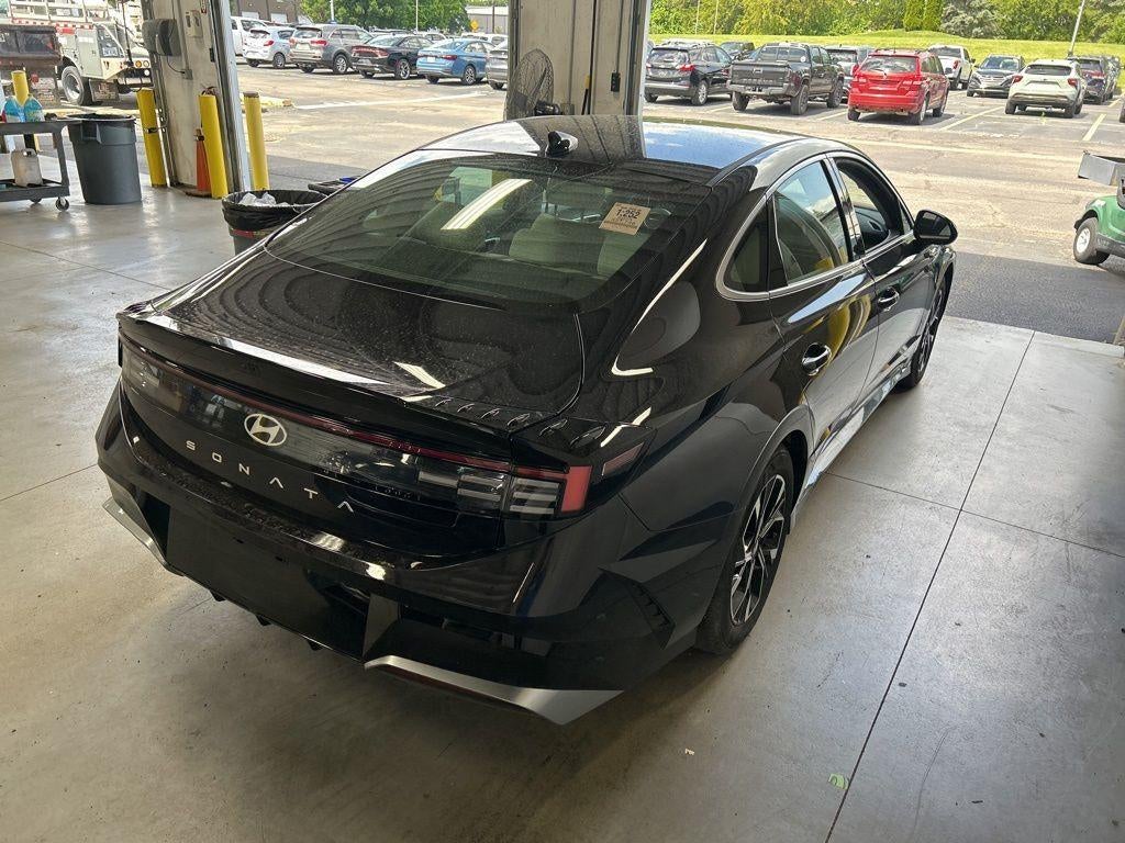 2025 Hyundai SONATA SEL