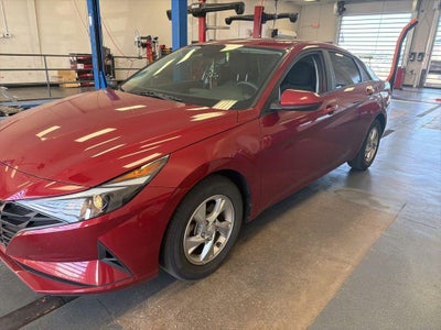 2023 Hyundai ELANTRA SE