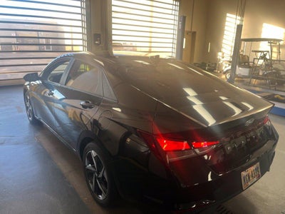 2023 Hyundai ELANTRA SEL