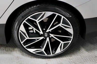 2024 Hyundai IONIQ 6 SEL