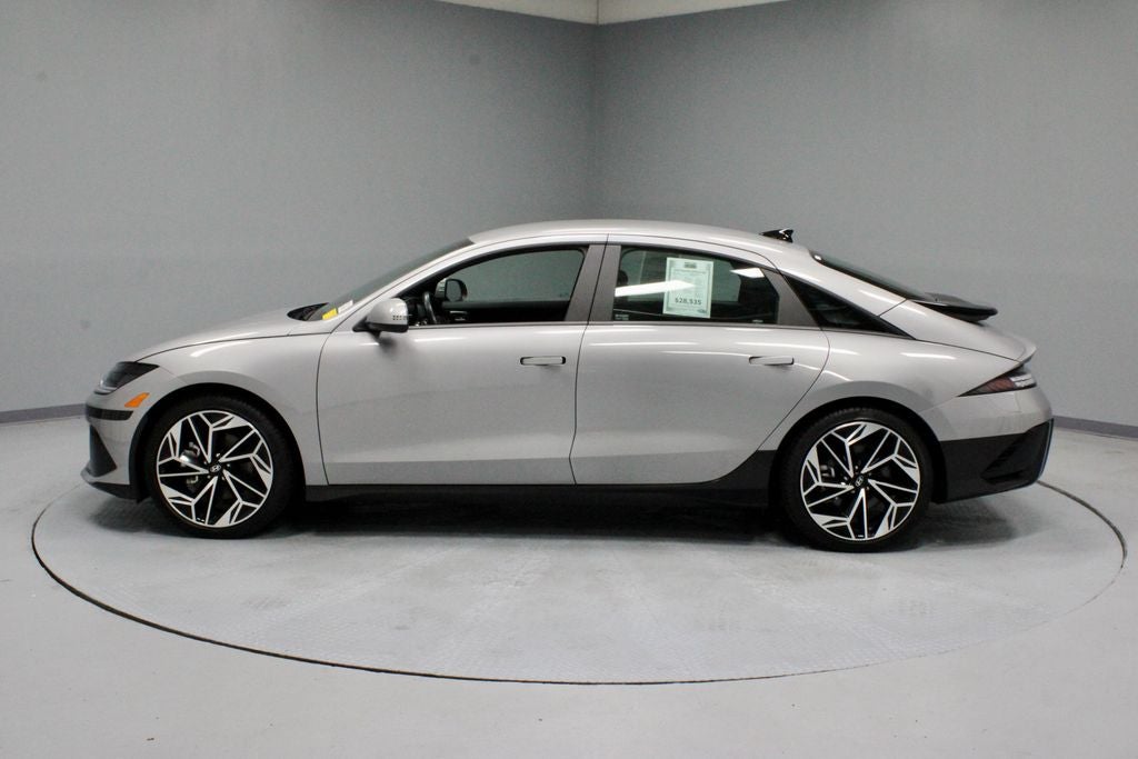 2024 Hyundai IONIQ 6 SEL