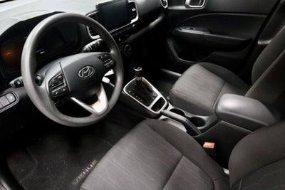 2025 Hyundai VENUE SE