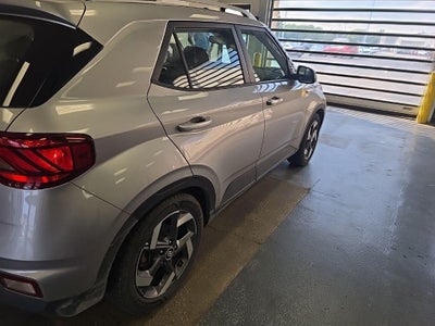 2023 Hyundai VENUE SEL
