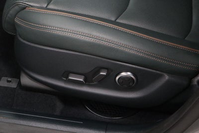 2023 Genesis GV70 2.5T Advanced