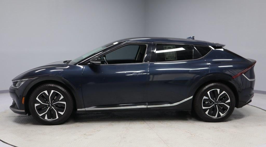 2022 Kia EV6 Wind