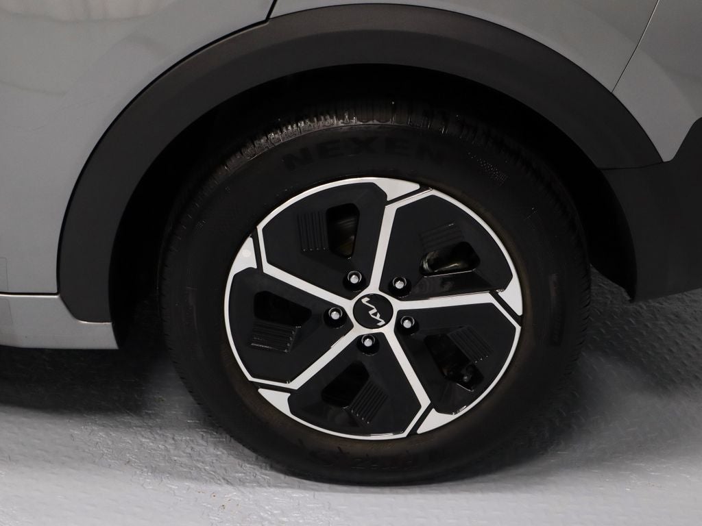 2023 Kia Niro EX