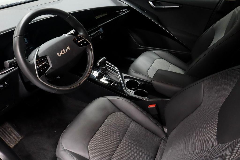 2023 Kia Niro EX