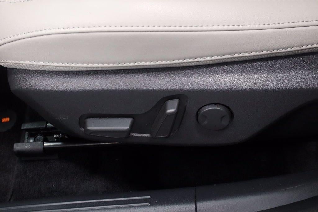 2025 Kia Niro EX Touring