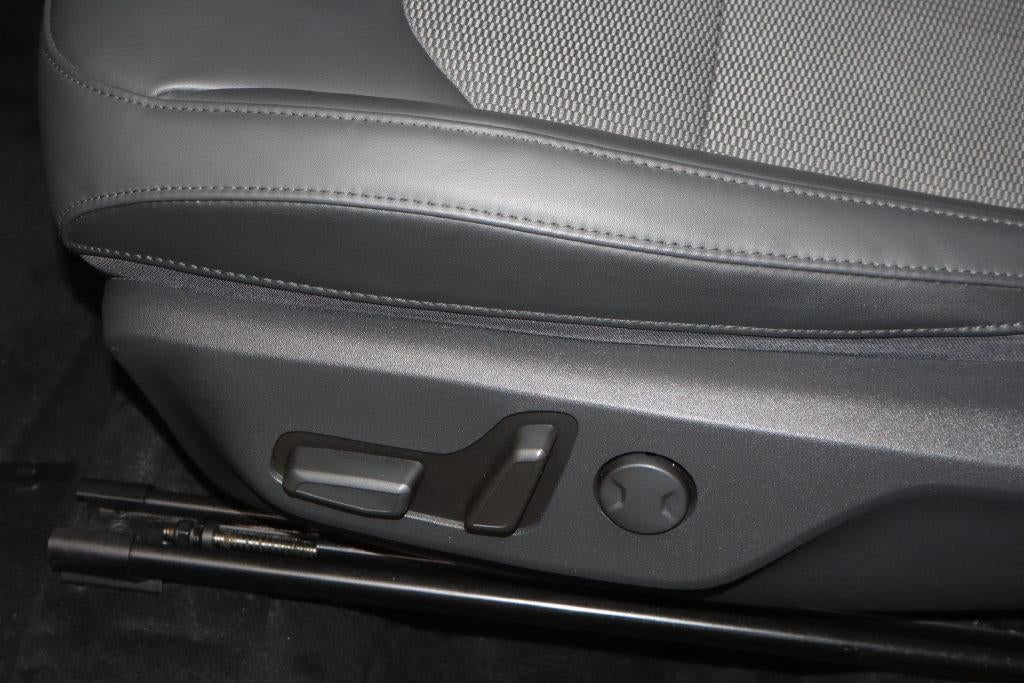 2023 Kia Niro EX Touring