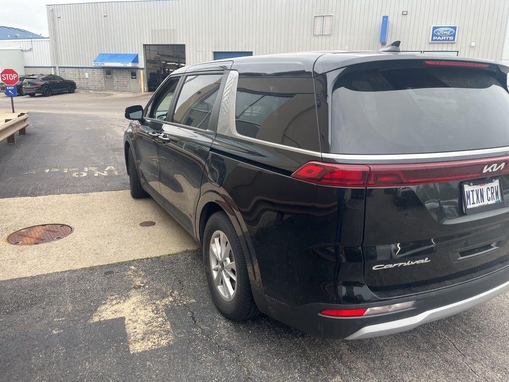 2022 Kia Carnival LXS