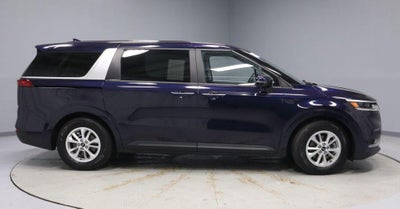2024 Kia Carnival LX Seat Package