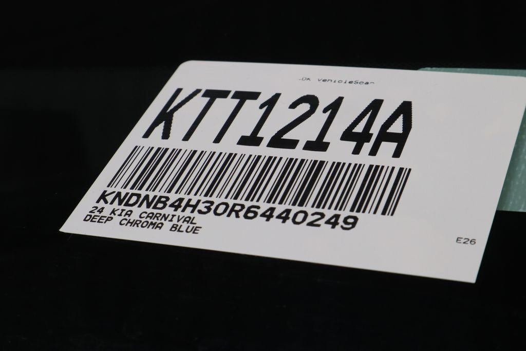 2024 Kia Carnival LX Seat Package
