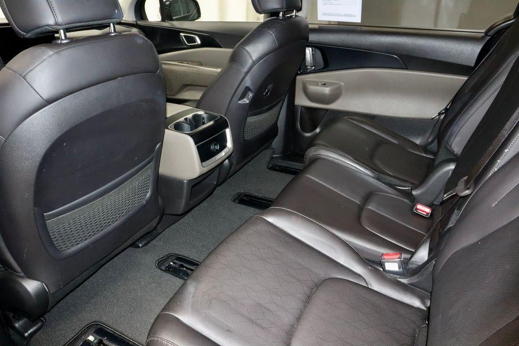 2025 Kia Carnival LXS