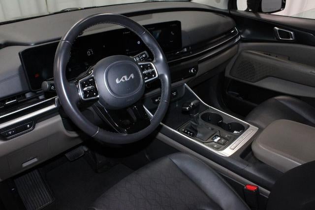 2025 Kia Carnival LXS