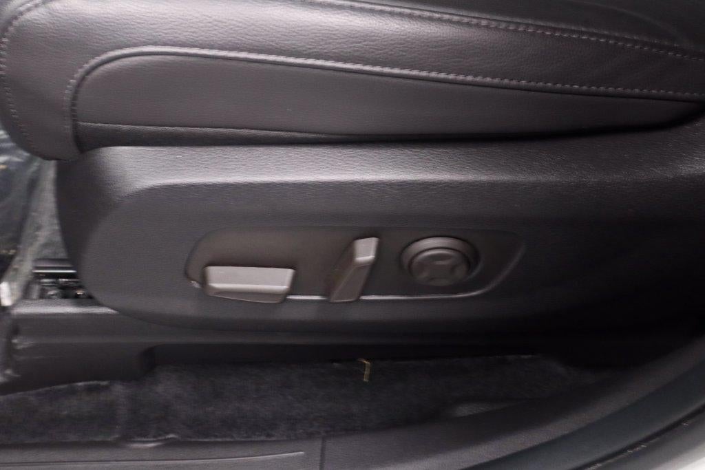 2025 Kia Carnival SX Prestige