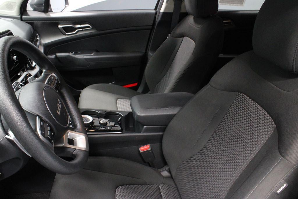 2025 Kia Sportage Hybrid LX