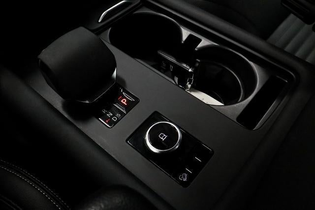 2024 Land Rover Discovery S